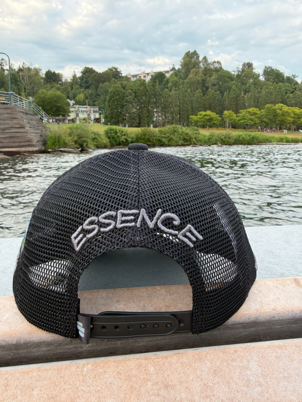 Essence Cap